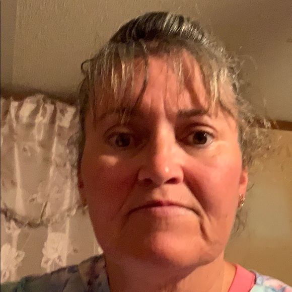 Meet your Posher, Paulette - Picture 1 of 1